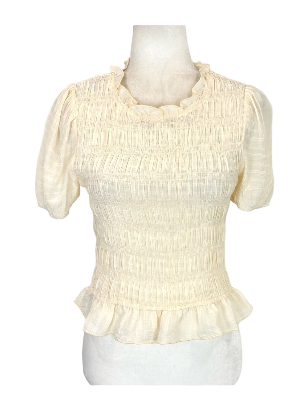 Sadie & Sage pale yellow smocked blouse